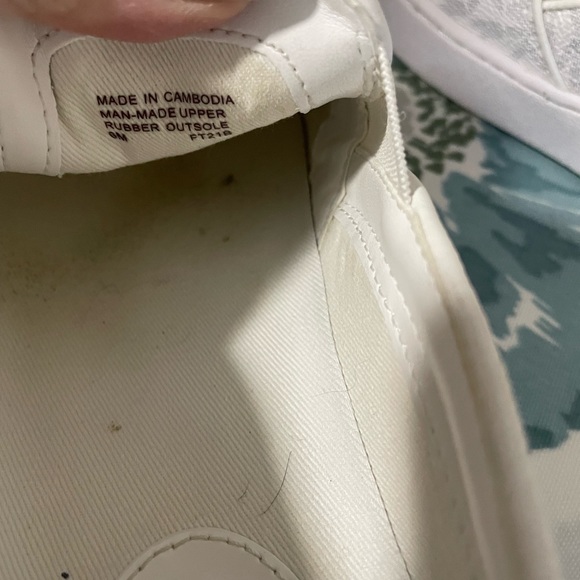 Michael Kors white slip on sneaker with MK logo. Size 6. - Picture 8 of 9